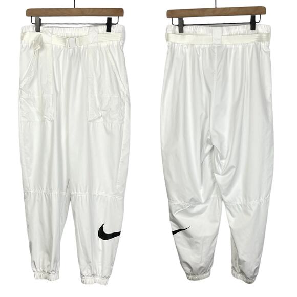 NIKE Women NSW Belted Cuffed Pull On Athleisure Track Pants Jogger Windpants - Picture 3 of 11